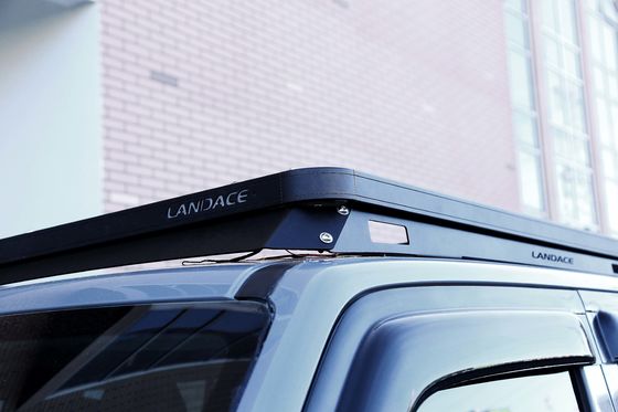 SS304 Σπονδυλική στήλη Εγκατάσταση 4X4 δεξαμενή 300 Συσκευές Χαμηλού προφίλ ταράτσα από κράμα αλουμινίου Σιδηροδρομικό καλάθι φορτίου Ταράκια οροφής αυτοκινήτων για GWM