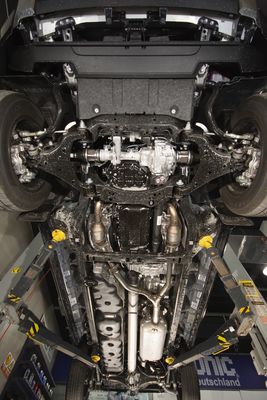 Πλήρης πλάκα ολίσθησης για το Toyota Tundra Γκρίζο κάτω από το σώμα Πίνακα προστασίας του πλαισίου 4x4 Κάλυψη κινητήρα