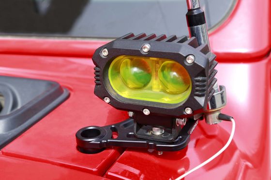 Αλουμινένιο κράμα A-Pillar Hood Mount Light Brackets για το Jeep Wrangler JL 134*107*25mm
