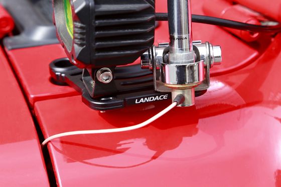 Αλουμινένιο κράμα A-Pillar Hood Mount Light Brackets για το Jeep Wrangler JL 134*107*25mm
