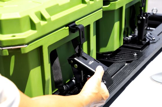 Παγκόσμιο ράφι οροφής αυτοκινήτου Πάνω βαρύ φορτίο αποθήκευση αποσκευών κουτιά εργαλείων 1200 * 470 * 325mm