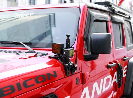 Ασημένια λαμπρή θήκη στερέωσης off-road Wrangler με υψηλή μηχανική κατασκευή CNC