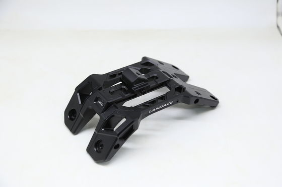 Εύκολα σε σκόνη επικαλυμμένα με πυλώνα A φωτεινά στηρίγματα τοποθέτησης για αλουμινένιο κράμα CNC επεξεργασία