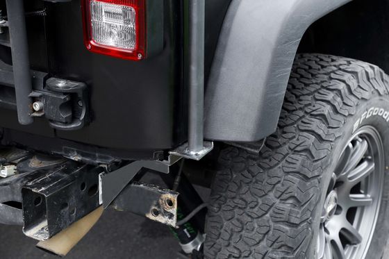 Έξω δρόμου μαύρη επίστρωση σκόνης Custom 4x4 αλουμινίου Jeep Racks οροφής με πλευρική σκάλα