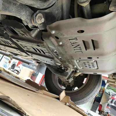 4x4 Toyota Tundra Σκιτ Πλακέτα Μαύρη βαφή Προστασία του κινητήρα