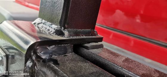 Μαύρο χάλυβα Hitch Mount Εναλλακτικό φορτηγό ελαστικού για Toyota Bike Carrier Τροποποίηση