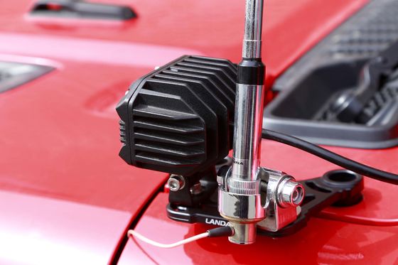 4x4 Εξωτερικά εξαρτήματα οχημάτων Εργαλεία CNC Αλουμινίου Φωτεινές στήλες στερέωσης