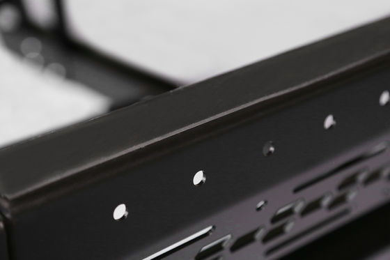Ειδικά εξουσιοδοτημένο στυλ σχεδιασμού IP Μαύρη επίστρωση σκόνης Ute Tub Rack για κρεβάτι φορτηγού