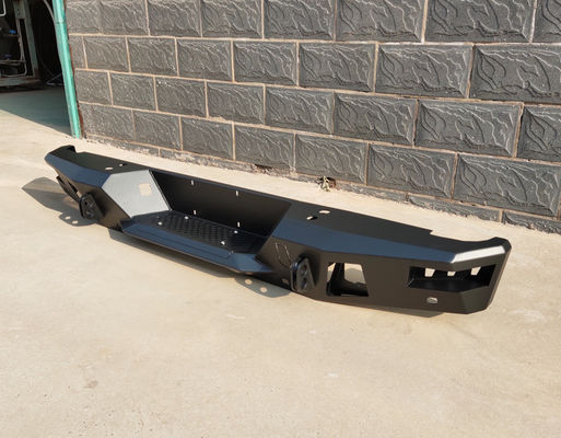 Προστατευτική λειτουργία 210*66*75CM Universal Steel Winch Bull Bar Bumper για Nissan Titan
