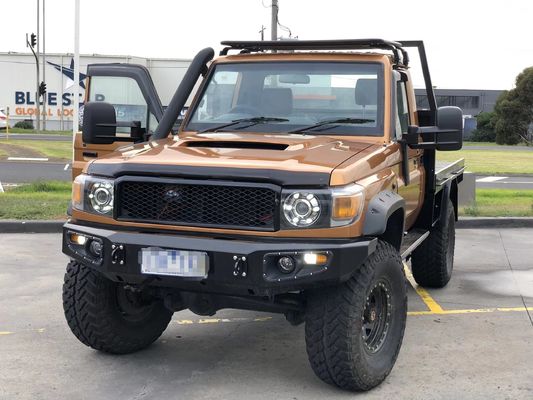 Προσθέστε στυλ και λειτουργικότητα στην Toyota LC79 σας με πίσω προφυλακτήρα και φορτηγό ελαστικών
